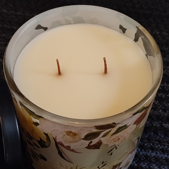 NEW!! COUNTRY SUN Candle 14oz (Lemon Cake) - Picture 3 of 5